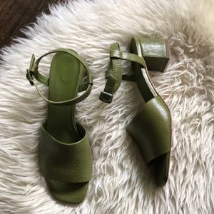 Everlane heeled sandals
